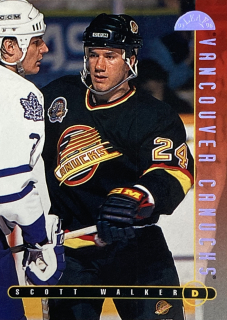 1995–96 Leaf #108 Scott Walker