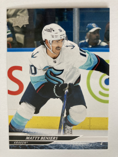 2024-25 UD Series 2 #391 Matty Beniers