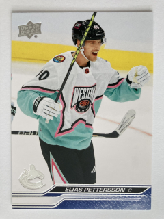 2023-24 UD Extended #693 Elias Pettersson