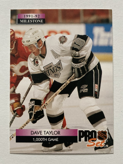 1992-93 Pro Set #258 Dave Taylor - MILESTONE