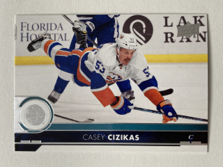 2017-18 UD Series 1 #122 Casey Cizikas