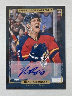 2015-16 UD Portfolio #42 Nick Bjugstad - AUTOGRAPH